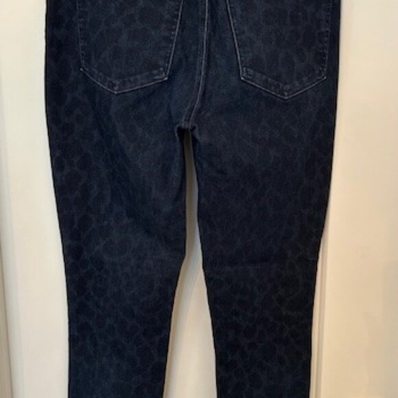 Women YOGA Denim Jeans - Picture 2 of 4